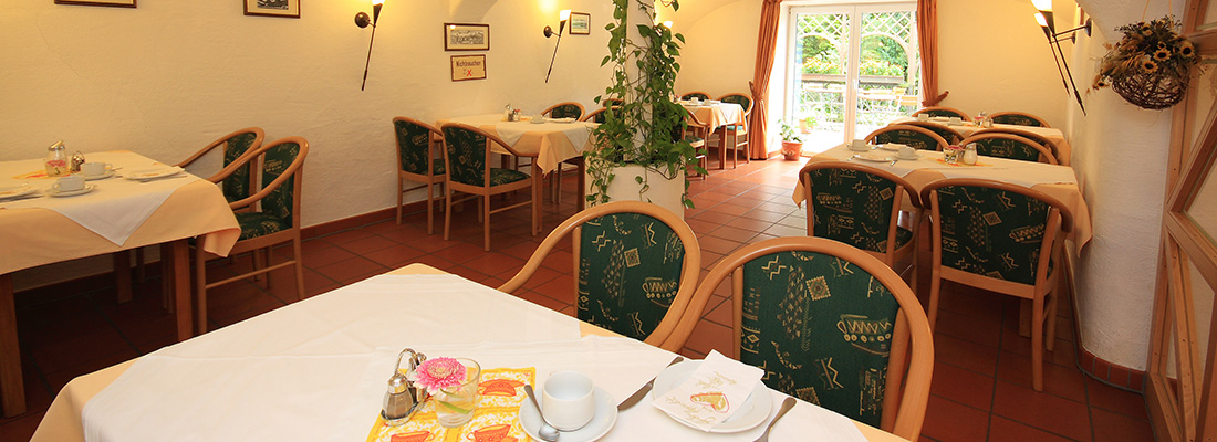 Breakfast in our Hotel Trasen Waldkraiburg - St. Erasmus, Mühldorf, Aschau, Gars, Guttenburg, Kraiburg